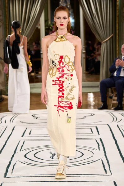 Look 35